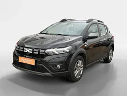 Preto Usado 2023 Dacia Sandero Expression Citadino | € 17.490 (Preço justo)