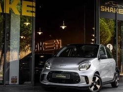 Cinza antracite Usado 2021 Smart ForFour Electric Drive Passion | € 12.990 (Preço justo)