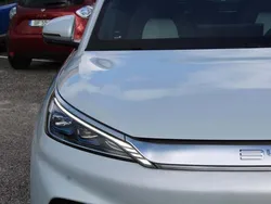 Branco Usado 2023 BYD Atto 3 SUV | € 29.900 (Preço justo)