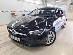 Preto Usado 2022 Mercedes CLA250 Shooting Brake Style Carrinha | € 30.600