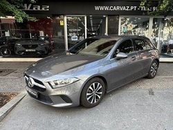 Cinza Usado 2019 Mercedes A180 Style Sedan | € 22.950 (Preço justo)
