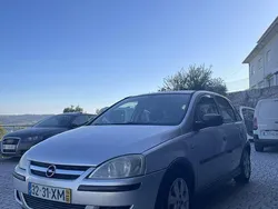 Usado 2004 Opel Corsa Sedan | € 1.450