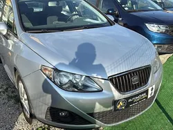 Cinza Usado 2011 Seat Ibiza ST Style Carrinha | € 8.450 (Preço justo)