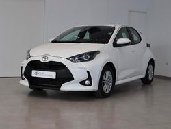 Branco (sólida) Usado 2024 Toyota Yaris Comfort | € 24.750 (Preço justo)