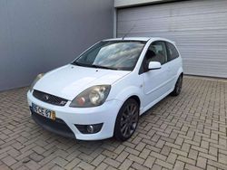 Branco Usado 2006 Ford Fiesta ST Citadino | € 11.500