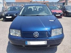 Usado 2001 VW Bora Sedan | € 3.700