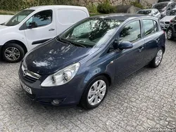Azul Usado 2008 Opel Corsa Enjoy Citadino | € 8.450 (Caro)