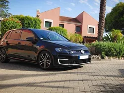 Usado 2016 VW Golf VII GTE Sedan | € 15.500 (Preço justo)