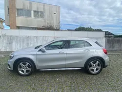 Cinzento Usado 2014 Mercedes GLA200 SUV | € 16.950 (Caro)