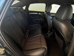Cinzento Usado 2017 Audi A3 Sedan | € 19.500 (Preço elevado)