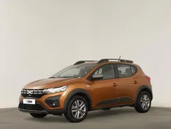 Laranja Usado 2023 Dacia Sandero Expression Citadino | € 17.690 (Preço justo)