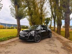 Preto Usado 2021 Mini Cooper Citadino | € 21.990 (Preço justo)