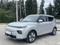 Cinzento Usado 2020 Kia Soul EV 3 SUV | € 17.990 (Preço justo)