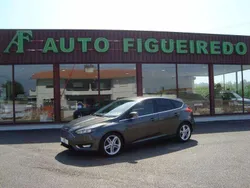 Cinza Usado 2016 Ford Focus Titanium Citadino | € 14.950 (Preço elevado)