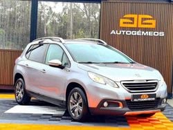 Cinza Usado 2015 Peugeot 2008 Style SUV | € 11.900 (Bom preço)