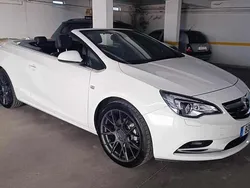 Branco Usado 2017 Opel Cascada Cabrios | € 20.000