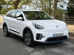 Usado 2020 Kia e-Niro SUV | € 17.750 (Bom preço)
