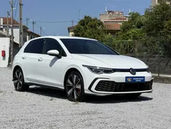 Branco Usado 2021 VW Golf VIII | € 24.900 (Preço justo)