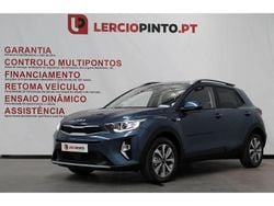 Azul Usado 2024 Kia Stonic SUV | € 19.500 (Preço elevado)