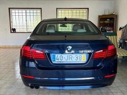 Azul Usado 2010 BMW 528 Sedan | € 19.900