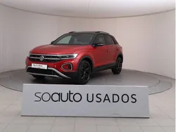 Vermelho escuro metalizado Usado 2024 VW T-Roc Style SUV | € 29.990 (Preço justo)