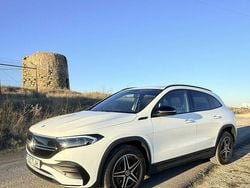 Usado 2021 Mercedes EQA250 AMG line SUV | € 35.980 (Preço justo)
