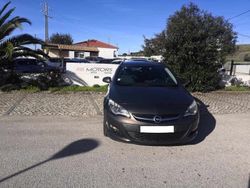 Cinzento Usado 2015 Opel Astra Edition | € 10.499