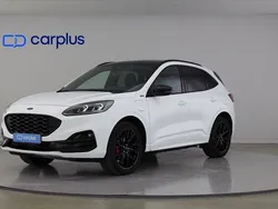 Branco Usado 2023 Ford Kuga ST-Line X SUV | € 32.990