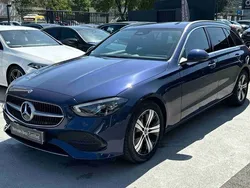 Azul Usado 2023 Mercedes C220 Avantgarde Carrinha | € 49.900 (Preço justo)