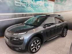 Cinzento Usado 2017 Citroën C4 Cactus Citadino | € 12.250 (Preço justo)