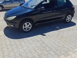 Usado 2002 Peugeot 206 Sedan | € 2.100