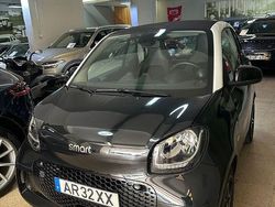Preto Usado 2020 Smart ForTwo Electric Drive Prime Coupé | € 12.500 (Preço justo)