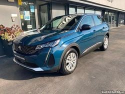 Azul Usado 2023 Peugeot 3008 Sedan | € 19.900 (Bom preço)