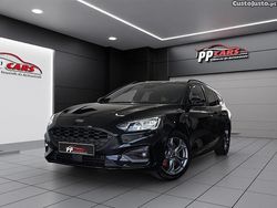 Preto Usado 2019 Ford Focus ST-Line Carrinha | € 15.750