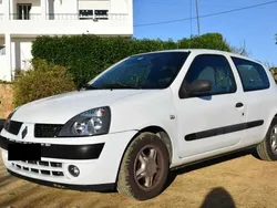 Branco Usado 2005 Renault Clio GrandTour Carrinha | € 2.500