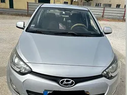 Usado 2015 Hyundai i20 Sedan | € 5.700 (Super Preço)