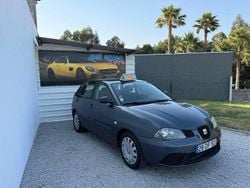 Cinzento Usado 2007 Seat Ibiza Sedan | € 3.450 (Preço justo)