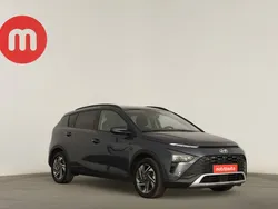 Cinzento Usado 2023 Hyundai Bayon Premium SUV | € 18.999 (Preço justo)