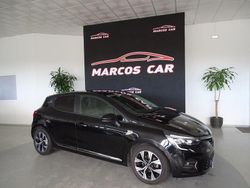 Preto (metalizado) Usado 2021 Renault Clio V Intens | € 16.900 (Preço elevado)