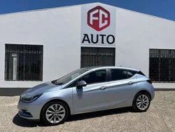 Azul Usado 2016 Opel Astra Dynamic | € 11.400 (Preço justo)