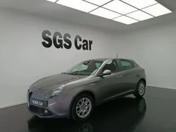 Cinza Usado 2017 Alfa Romeo Giulietta Citadino | € 12.900 (Preço justo)