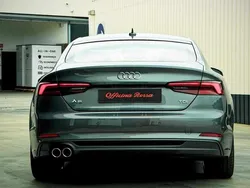 Cinzento Usado 2017 Audi A5 Sportback Premium Citadino | € 28.900