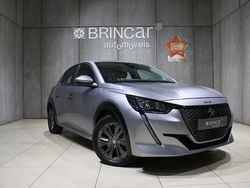 Cinza Usado 2021 Peugeot e-208 Allure Citadino | € 16.490 (Preço justo)