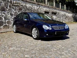 Usado 2003 Mercedes C220 Coupé | € 5.490 (Preço justo)