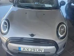 Cinzento Usado 2023 Mini Cooper Citadino | € 29.800 (Caro)