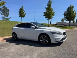 Branco Usado 2013 Volvo V40 Carrinha | € 11.490 (Preço elevado)