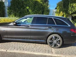 Usado 2020 Mercedes C300e Sedan | € 27.960 (Preço elevado)