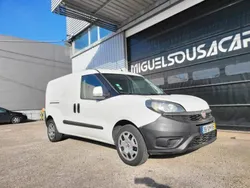 Branco Usado 2019 Fiat Doblò Monovolume | € 9.500 (Bom preço)