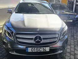 Mercedes GLA220