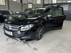 Usado 2015 Mercedes B180 Monovolume | € 16.500 (Preço justo)